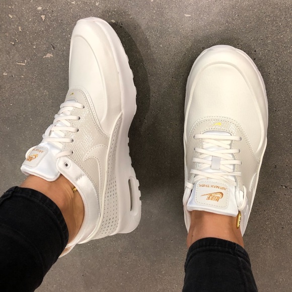 🏵Nike Air Max Thea 🏵Price firm !! - Picture 4 of 8